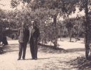 1933 25 giugno   biagio marin e giani stuparich al parco delle rose di grado     archivio giovanna stuparich criscione 
